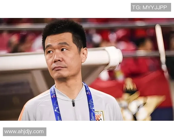 中国足球明星现状堪忧昔日辉煌如今生活艰难引发球迷关注与讨论
